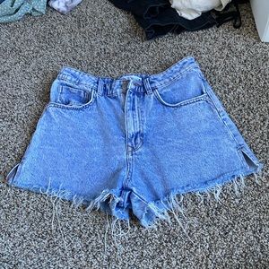 Zara Women Cut Off  Jean Shorts High Rise